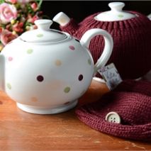 Tea Pot and Cosy (Item ID:5117996)